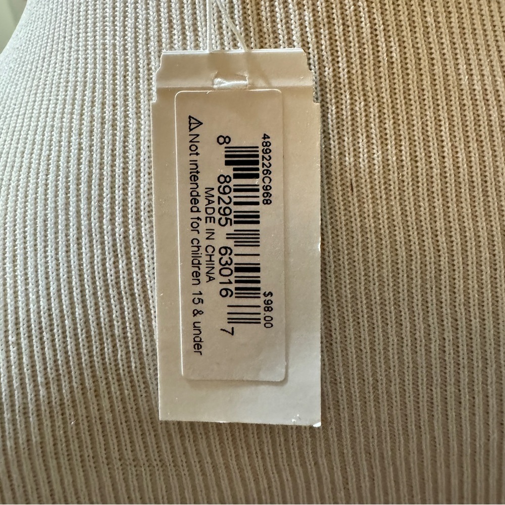 NWT Betsey Johnson Shell Yeah Floral and Starfish Necklace Flowers - Picture 4 of 4